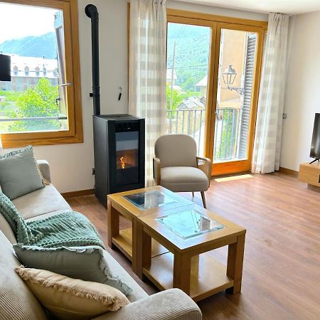 Apartament Al Centre D'Esterri Amb Vistes Uniques By Rural D'Aneu Естери д'Анеу Екстериор снимка