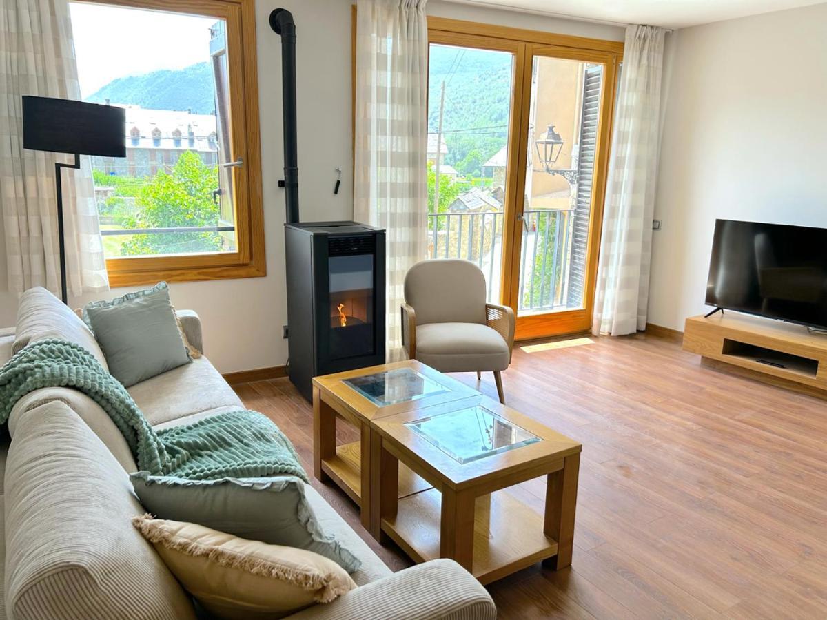 Apartament Al Centre D'Esterri Amb Vistes Uniques By Rural D'Aneu Естери д'Анеу Екстериор снимка